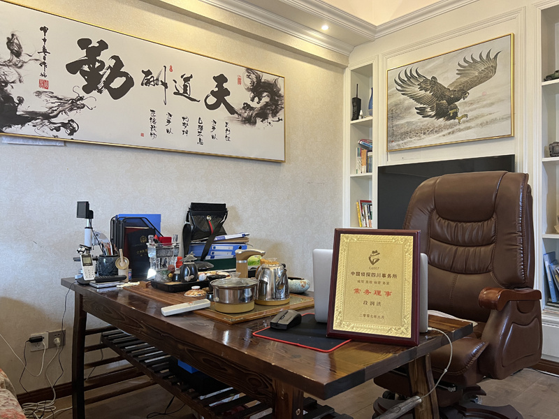 景县取证公司解析婚内出轨对家庭的影响